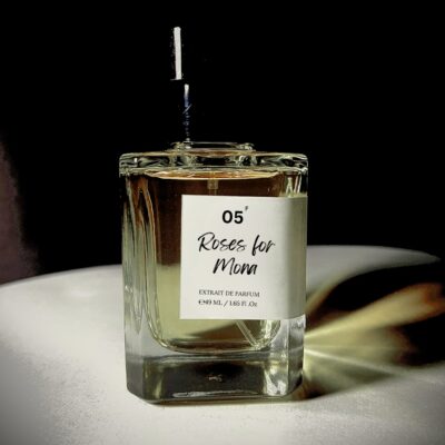Perfume bottle of Roses for Mona by Bois et Fleurs Parfums, showcasing watery rose leaves, May rose, Turkish rose, iris, and soft musks.